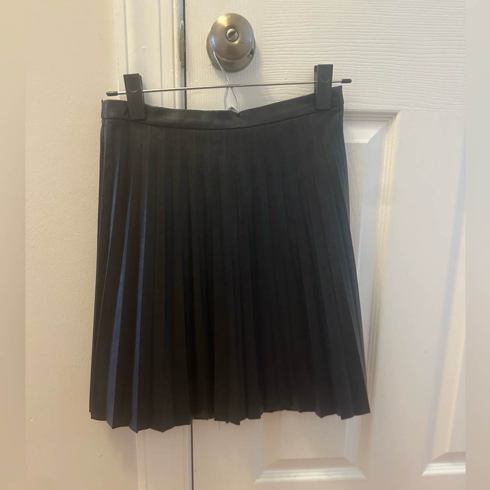 Black leather jcrew pleated skirt